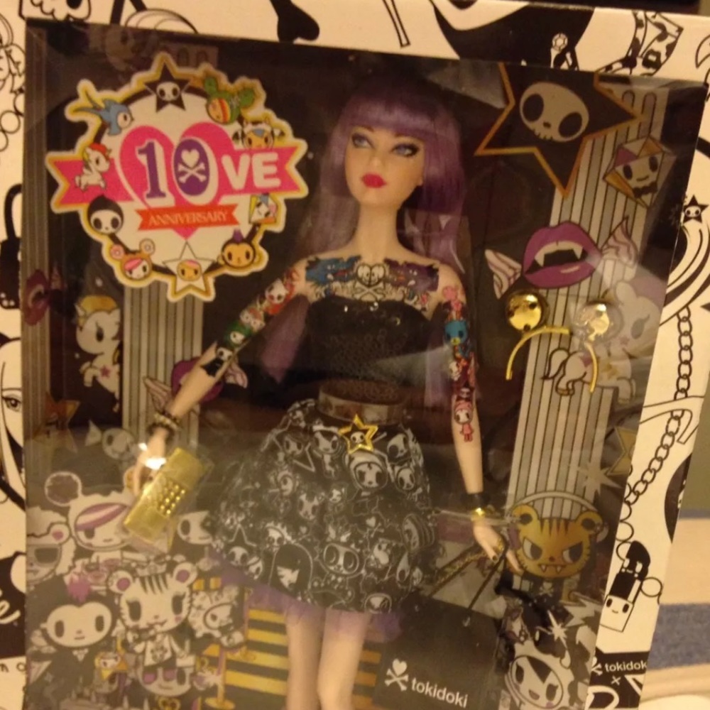 😱Barbie Platinum label Tokidoki 😍